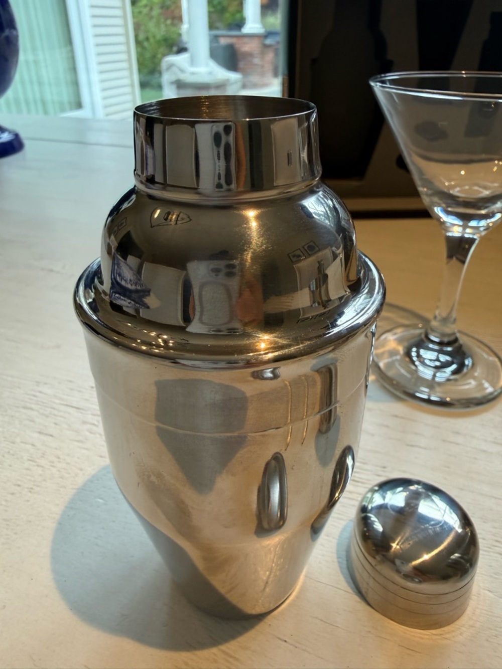 Martini Glasses & Cocktail Bar Tool Set - Clear Glass, Silver Tools 🍸 - Picture 8 of 9
